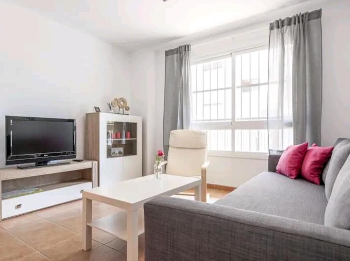 Apartamento Con Patio Y Piscina Cerca De Sevilla La Algaba Bagian luar foto