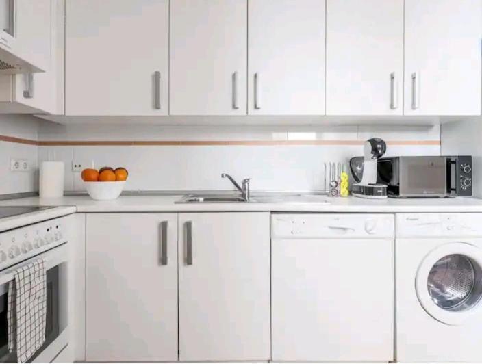 Apartamento Con Patio Y Piscina Cerca De Sevilla La Algaba Bagian luar foto